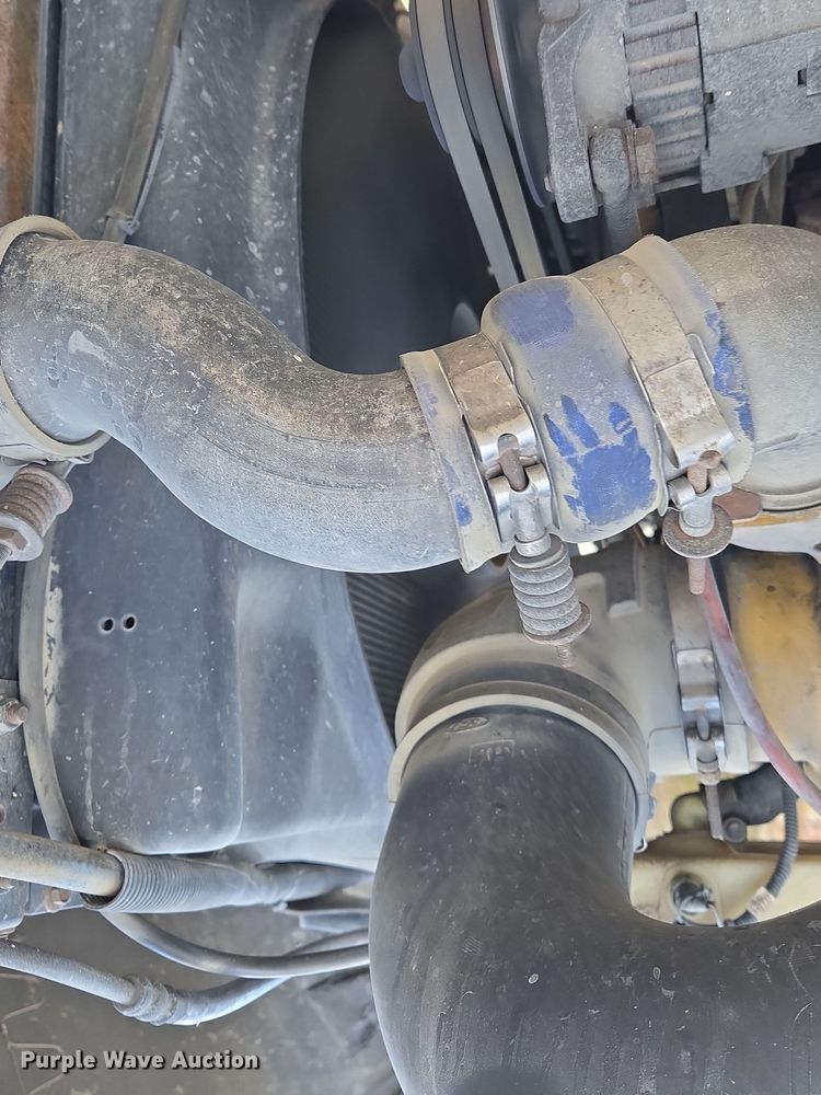 image for item DP6727 1996 Ford L-9000 semi truck