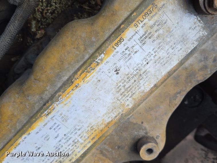 image for item DP6727 1996 Ford L-9000 semi truck