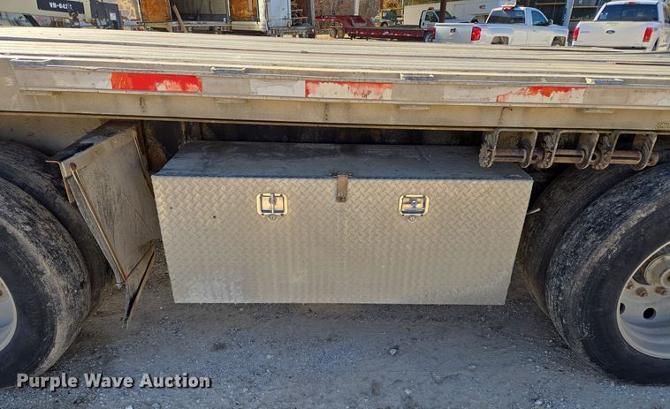 image for item DP6728 1999 Transcript Eagle  Super-Beam  flatbed trailer