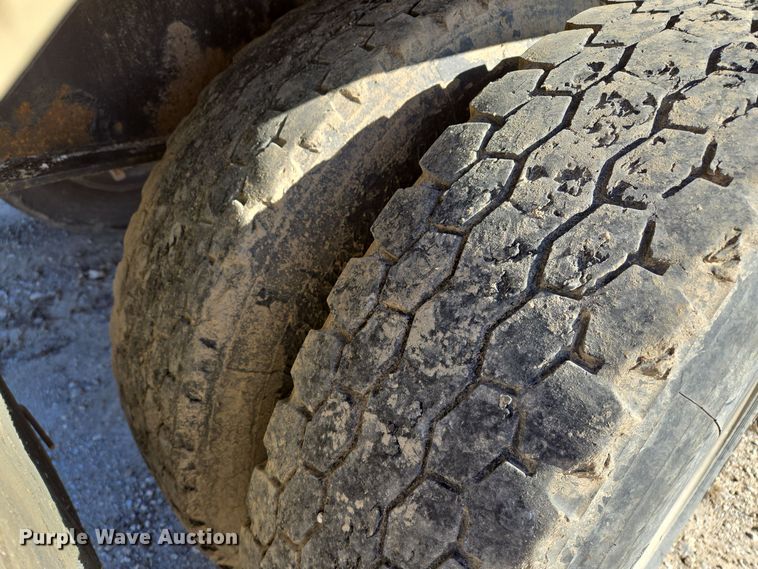 image for item DP6728 1999 Transcript Eagle  Super-Beam  flatbed trailer