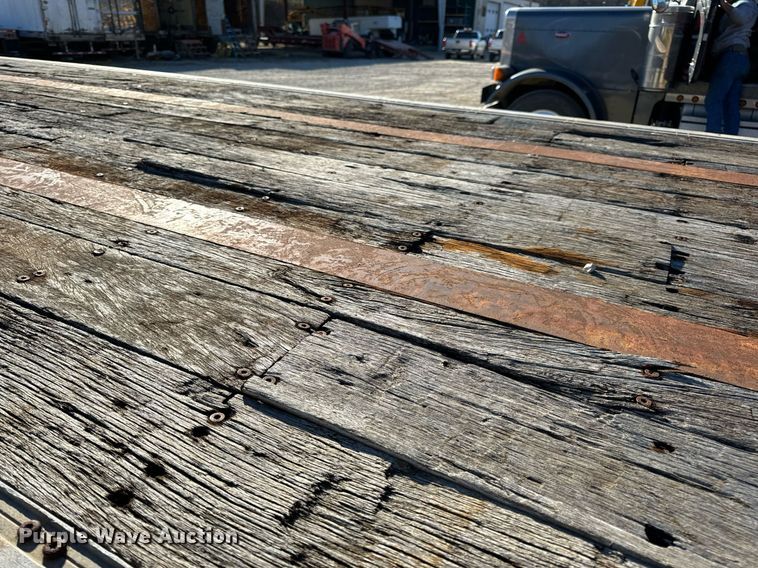 image for item DP6769 1998 Fontaine Ultra flatbed trailer