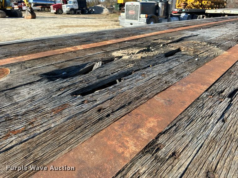 image for item DP6769 1998 Fontaine Ultra flatbed trailer