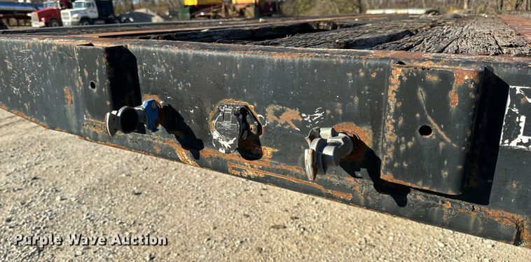 image for item DP6769 1998 Fontaine Ultra flatbed trailer