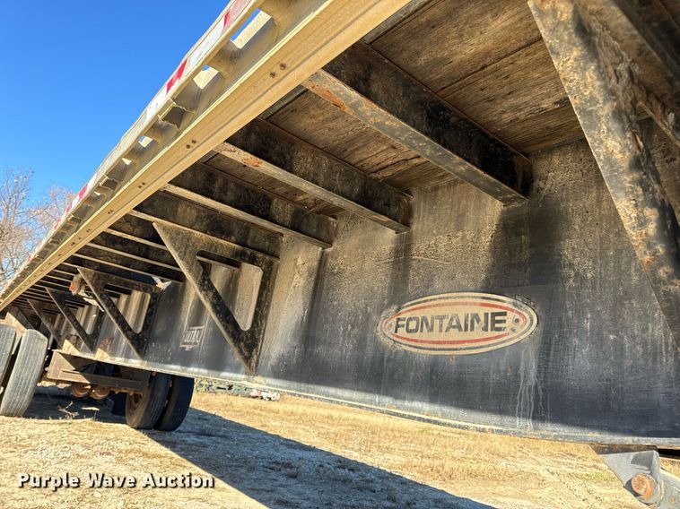 image for item DP6769 1998 Fontaine Ultra flatbed trailer