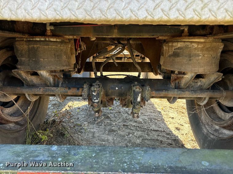 image for item DP6769 1998 Fontaine Ultra flatbed trailer