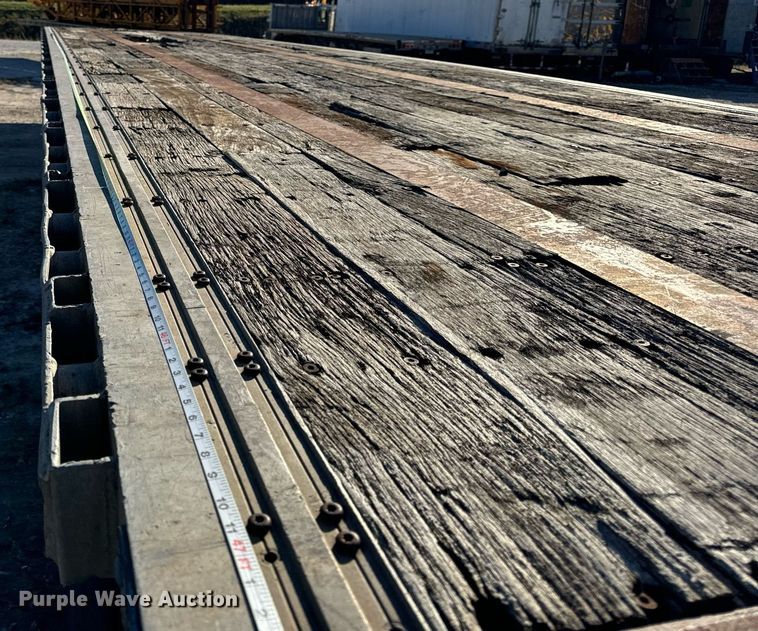 image for item DP6769 1998 Fontaine Ultra flatbed trailer