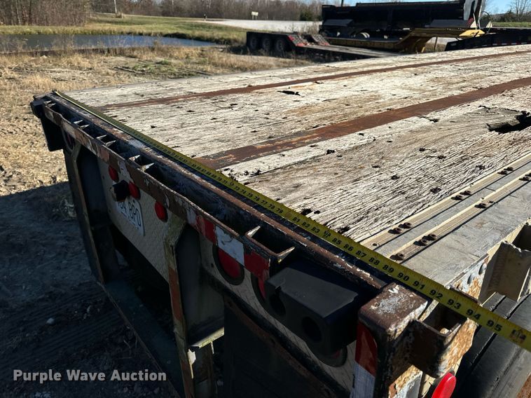 image for item DP6769 1998 Fontaine Ultra flatbed trailer