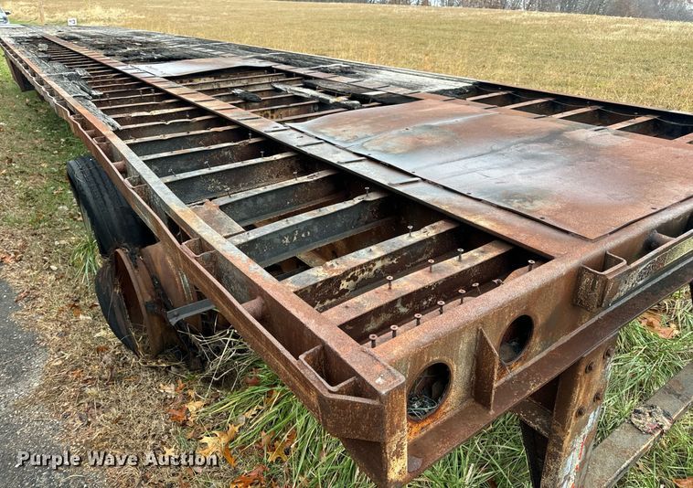image for item DP6814 1994 Wabash L-102 flatbed trailer