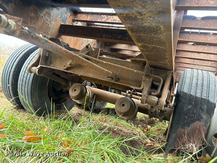 image for item DP6814 1994 Wabash L-102 flatbed trailer