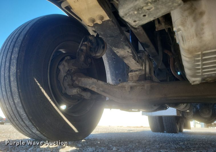 image for item DQ3759 2010 Freighliner Columbia semi truck