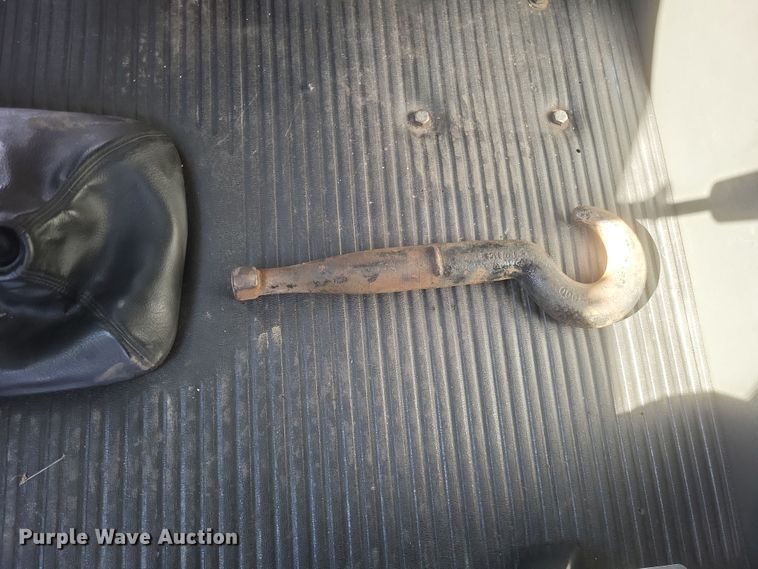 image for item DQ3759 2010 Freighliner Columbia semi truck