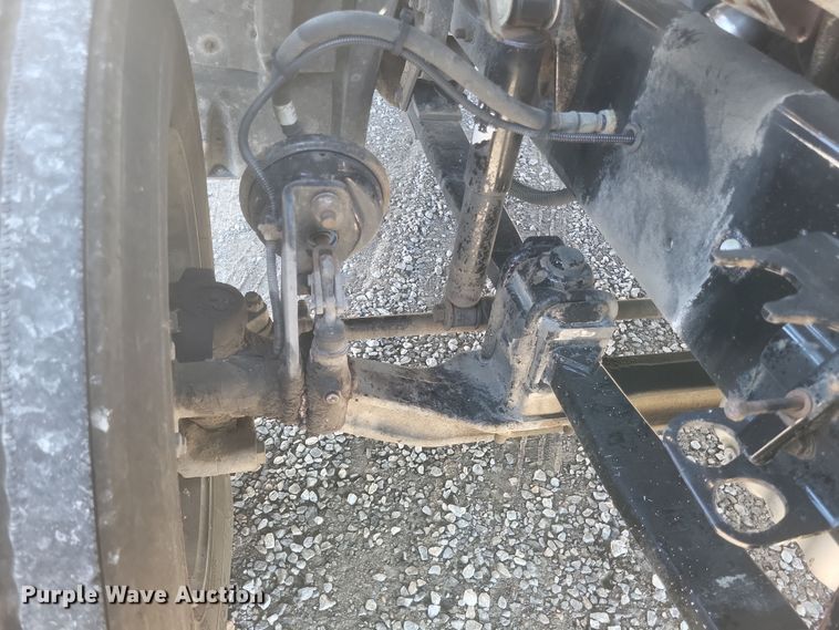 image for item DQ3759 2010 Freighliner Columbia semi truck