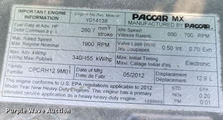 image for item DQ3760 2013 Peterbilt 384 semi truck