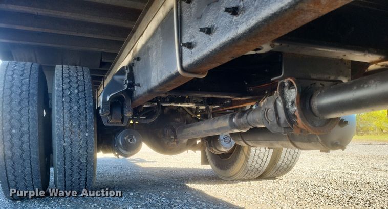 image for item DQ3762 2009 Peterbilt PB335 refrigerated truck