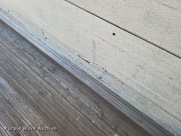 image for item DQ3762 2009 Peterbilt PB335 refrigerated truck