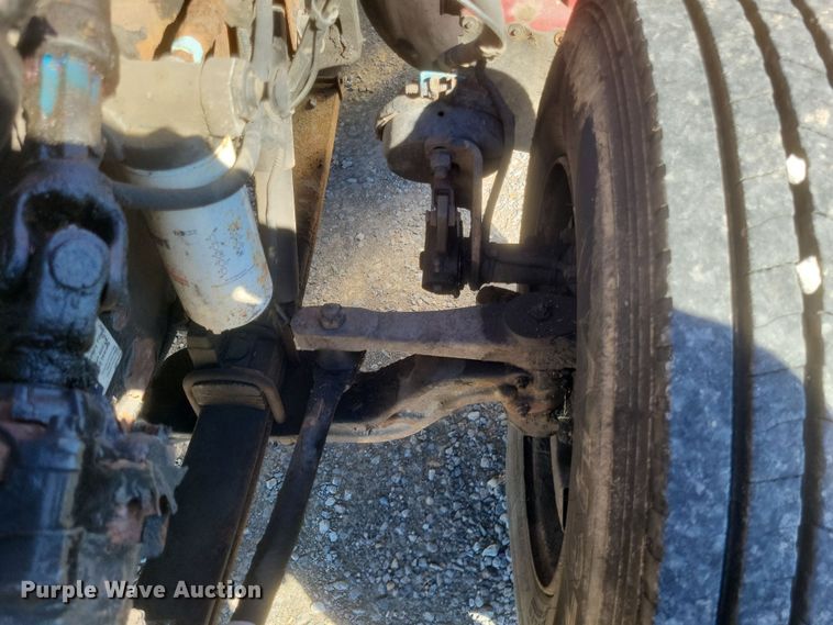 image for item DQ3762 2009 Peterbilt PB335 refrigerated truck