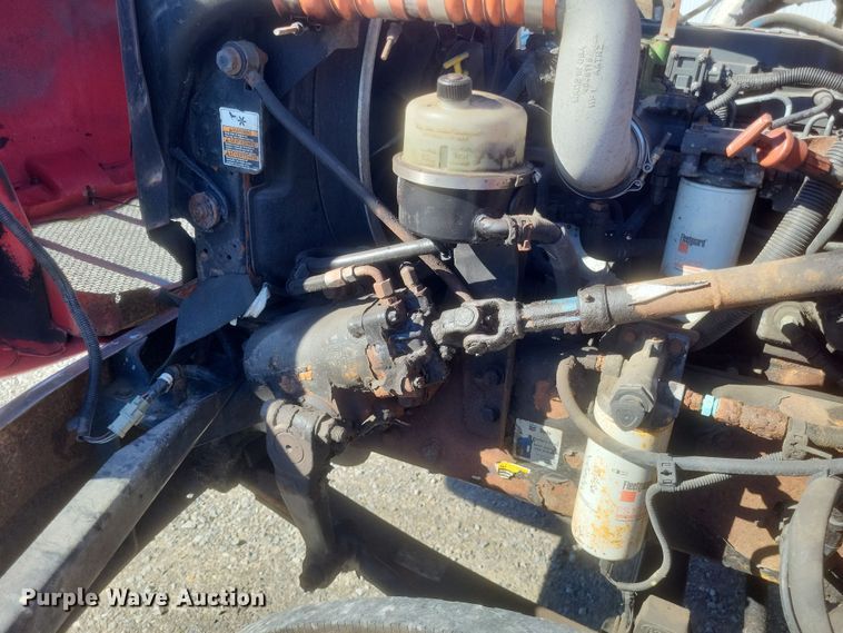 image for item DQ3762 2009 Peterbilt PB335 refrigerated truck