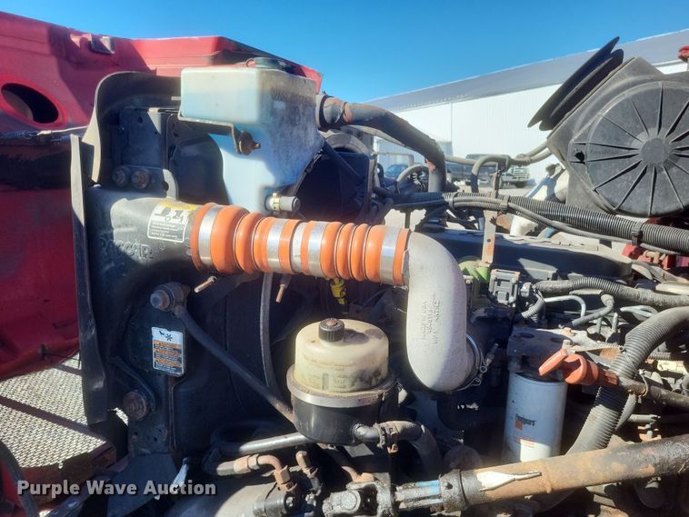 image for item DQ3762 2009 Peterbilt PB335 refrigerated truck