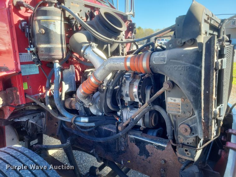 image for item DQ3762 2009 Peterbilt PB335 refrigerated truck