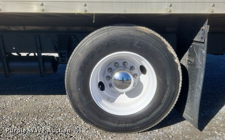 image for item DQ3762 2009 Peterbilt PB335 refrigerated truck