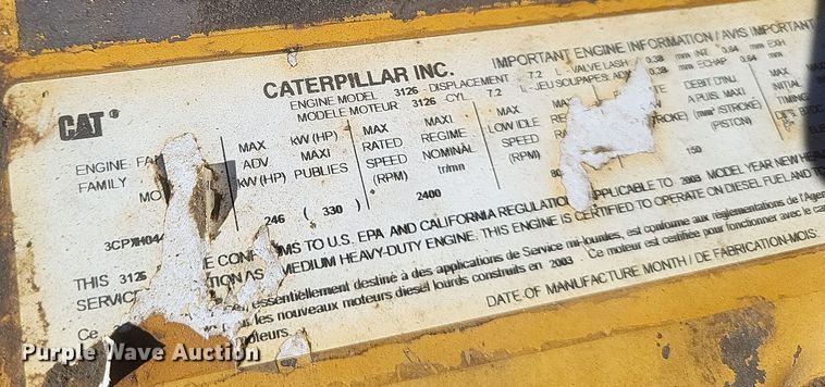 image for item DQ3763 2004 Freightliner Business Class M2 truck cab and chassis