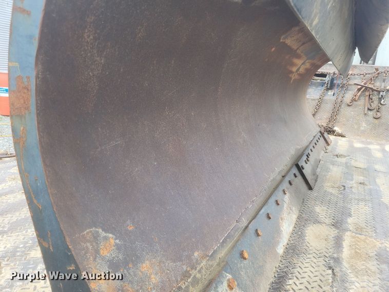 image for item DQ3815 Schmidt R3611H snow blade