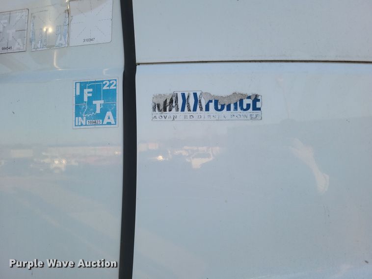 image for item DQ3828 2011 International  Prostar  semi truck