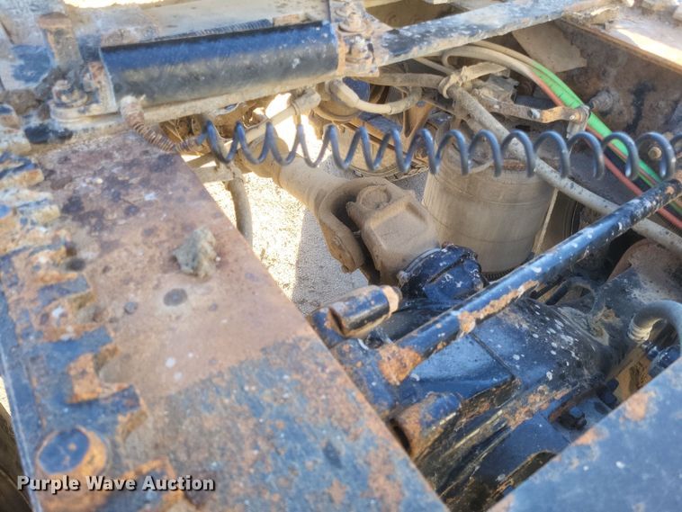 image for item DQ3828 2011 International  Prostar  semi truck