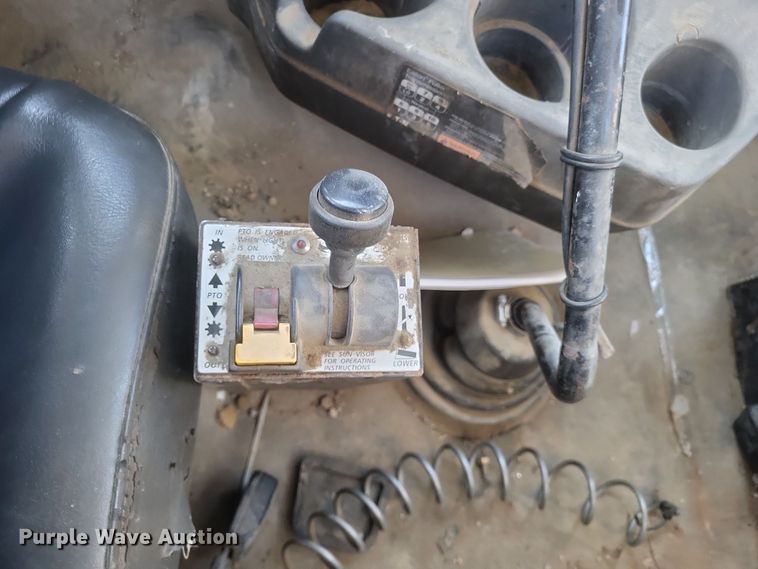 image for item DQ3828 2011 International  Prostar  semi truck