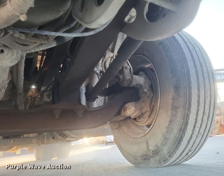 image for item DQ3828 2011 International  Prostar  semi truck