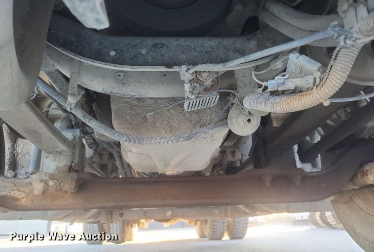 image for item DQ3828 2011 International  Prostar  semi truck