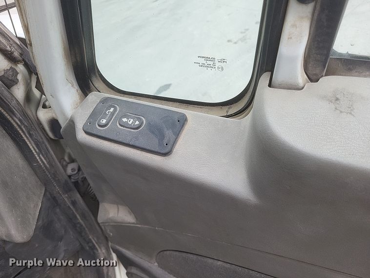 image for item DQ3829 2011 International  ProStar+ semi truck