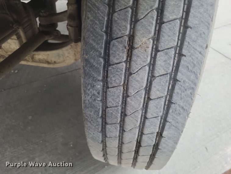 image for item DQ3829 2011 International  ProStar+ semi truck