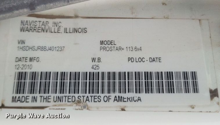 image for item DQ3829 2011 International  ProStar+ semi truck