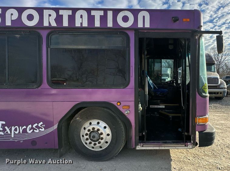 image for item DQ6491 2004 Gillig Party Bus party bus