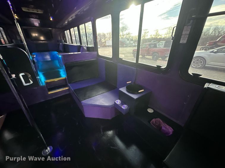 image for item DQ6491 2004 Gillig Party Bus party bus