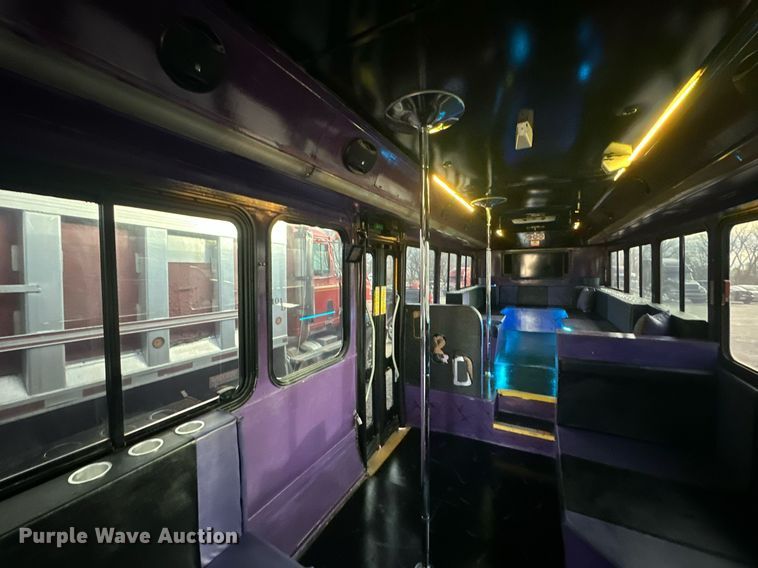 image for item DQ6491 2004 Gillig Party Bus party bus