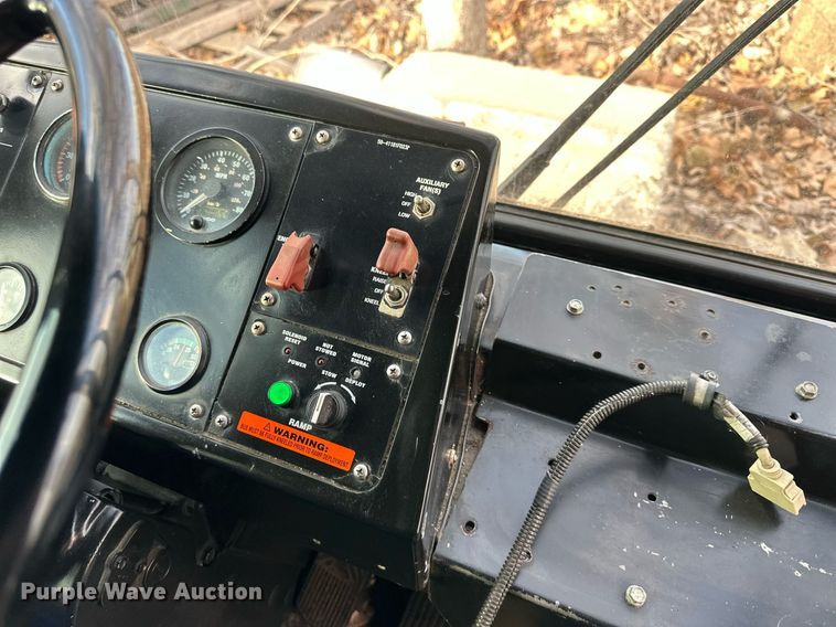 image for item DQ6491 2004 Gillig Party Bus party bus