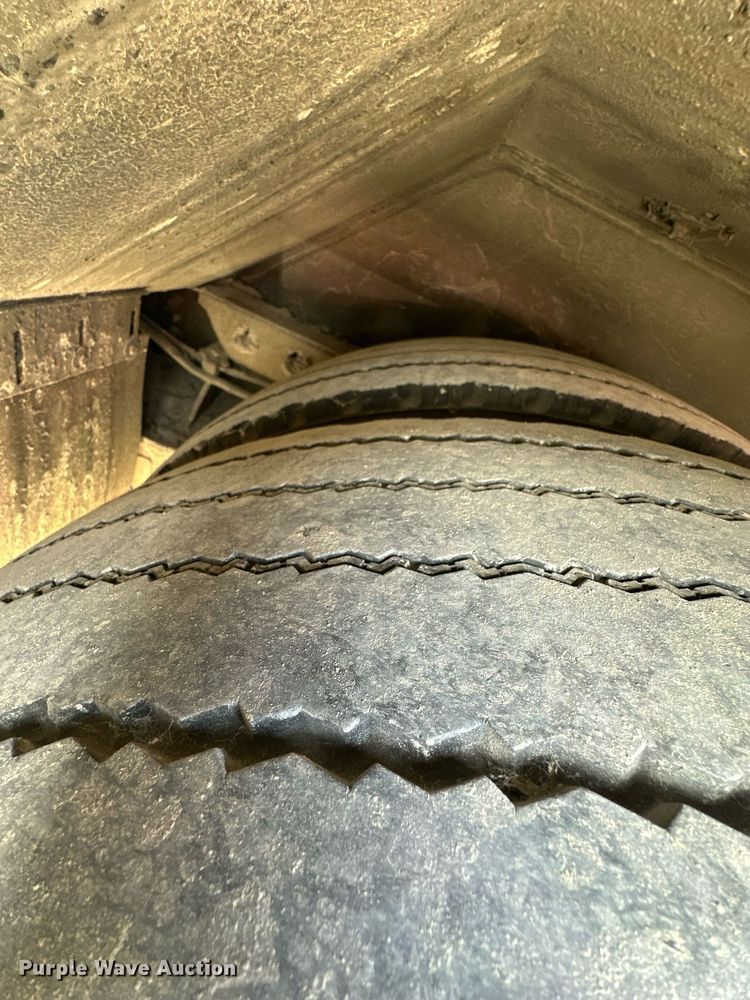 image for item DQ6491 2004 Gillig Party Bus party bus