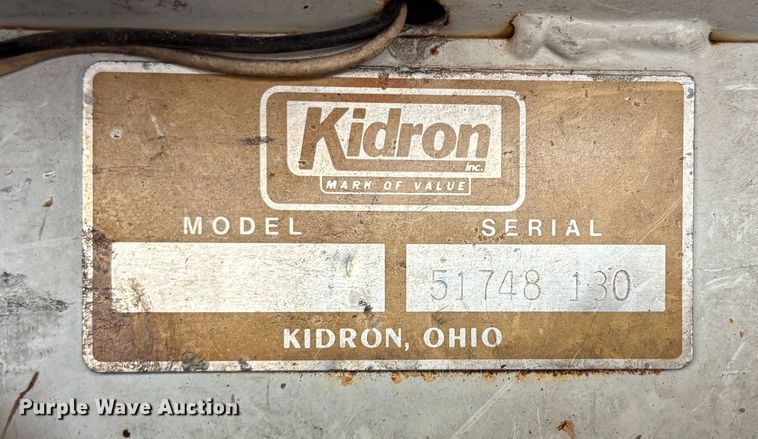 image for item DS2546 1997 Capacity TJ5000 yard truck