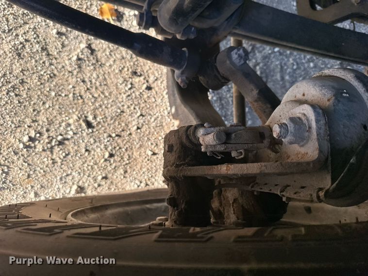 image for item DS3234 2010 Volvo VNM semi truck