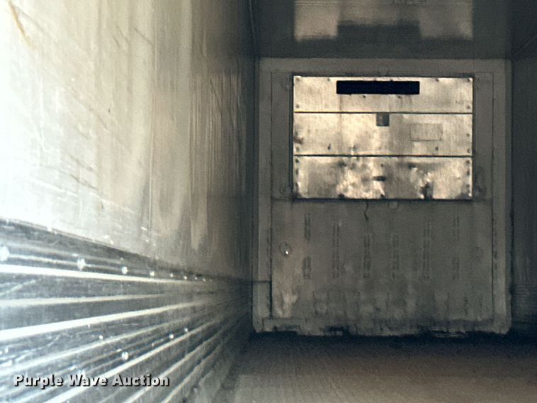 image for item DS3281 2015 Hyundai VR2530142-ARS refrigerated van trailer