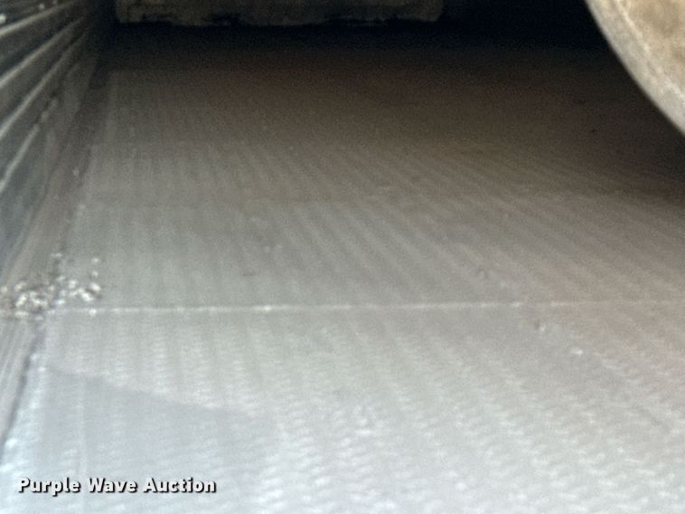 image for item DS3281 2015 Hyundai VR2530142-ARS refrigerated van trailer