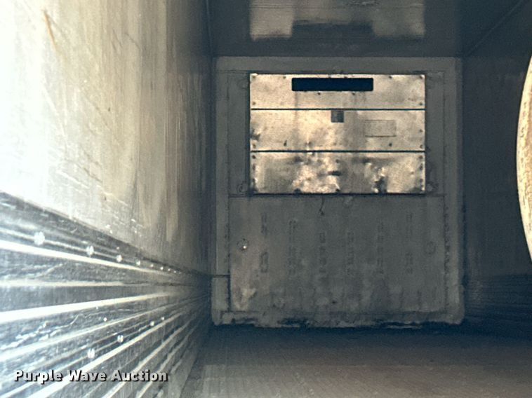 image for item DS3281 2015 Hyundai VR2530142-ARS refrigerated van trailer