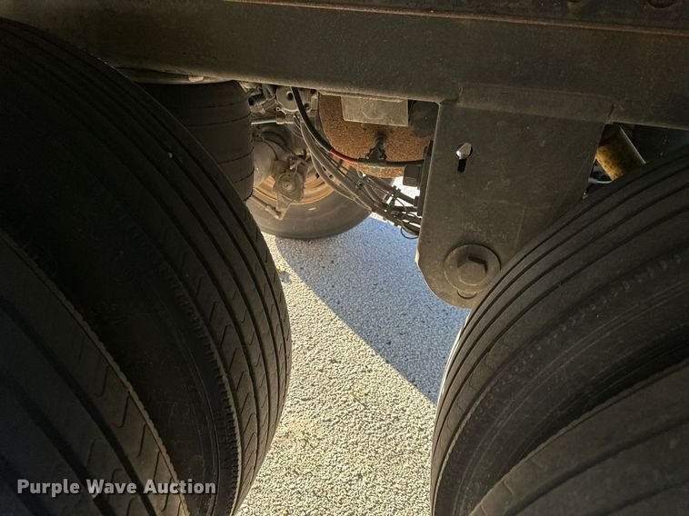 image for item DS3281 2015 Hyundai VR2530142-ARS refrigerated van trailer