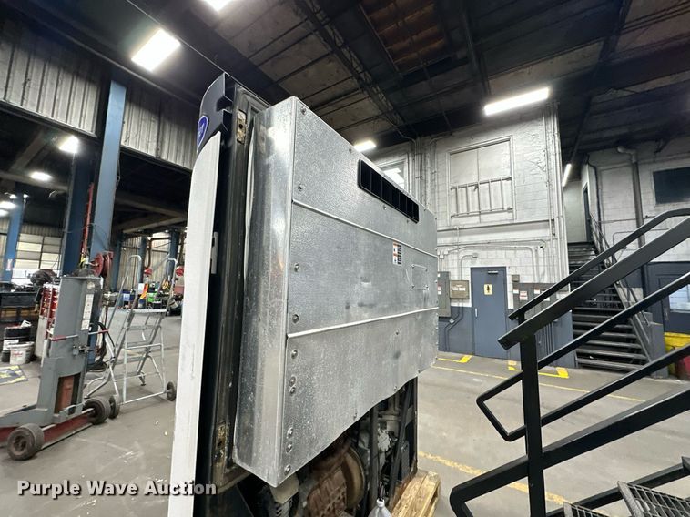 image for item DS3283 2009 Carrier 2100 Advance refrigeration unit