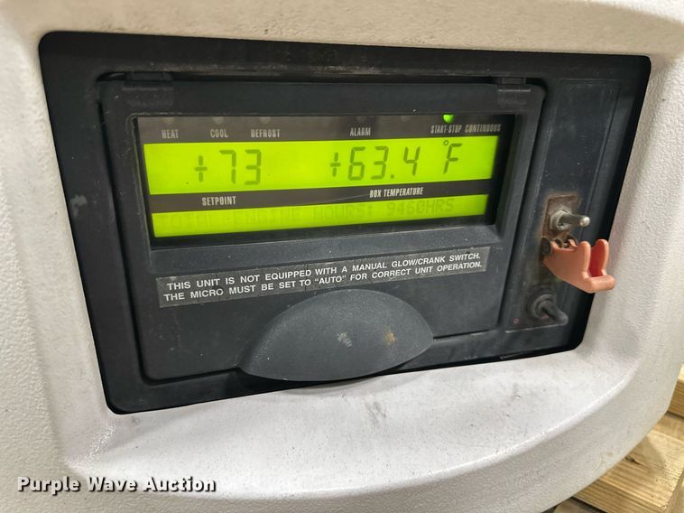 image for item DS3283 2009 Carrier 2100 Advance refrigeration unit