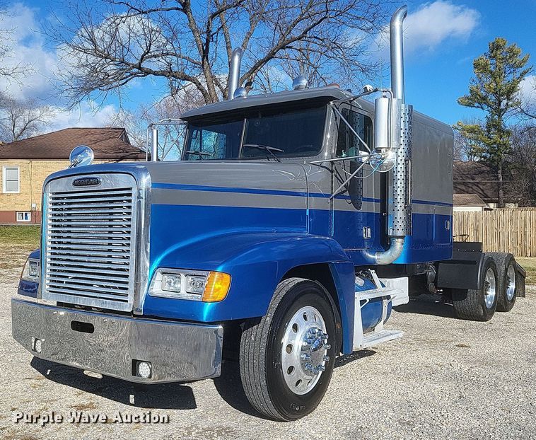 image for item DS5174 1996 Freightliner FLD120 semi truck
