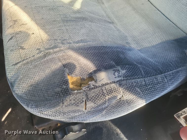 image for item DS5174 1996 Freightliner FLD120 semi truck