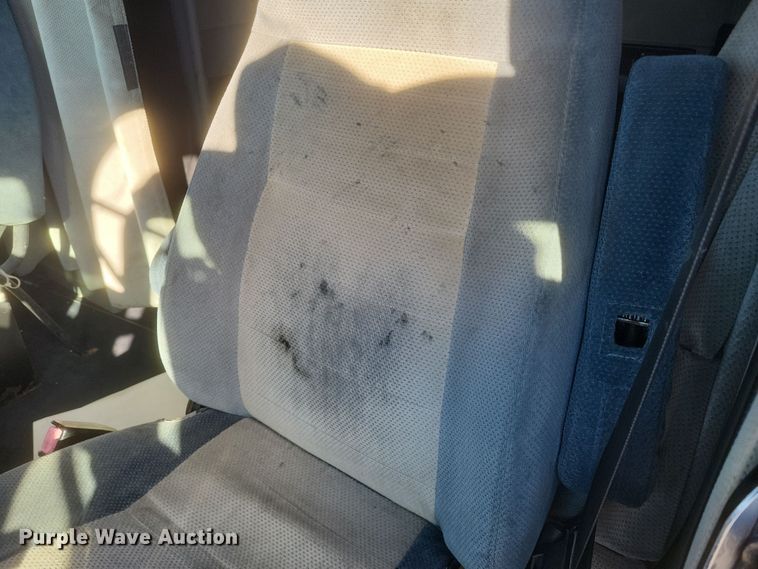 image for item DS5174 1996 Freightliner FLD120 semi truck